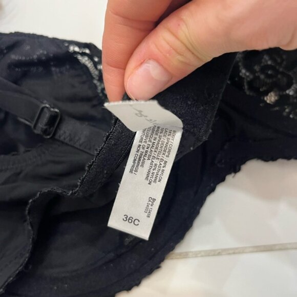 Black Lace Soft Cup Bra Size 36C Sheer Lace Design Lingerie Coquette Core - Picture 5 of 5